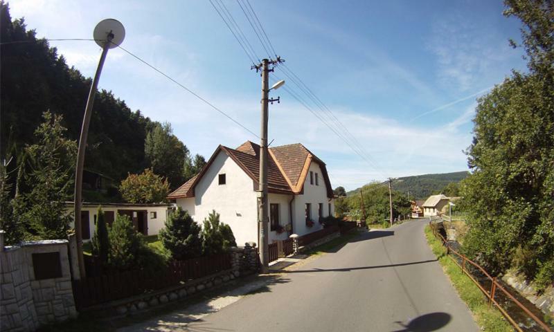 Penzion Pod Vejmutovym Lesom Kremnica Exterior foto
